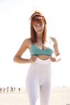 Penelope Lynn - Yoga Size (Zishy)