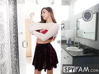 Nina North - Spy Fam - Photo #4