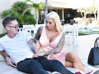 Lolly Ink - Mommy Blows Best