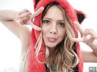 Lilly Sapphire - I Know That Girl