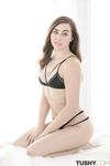 Lexi Lovell - Tushy