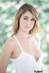 Kinsley Eden - Tushy
