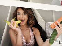 Joseline Kelly - Brazzers Exxtra