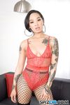 Honey Gold - First Class POV