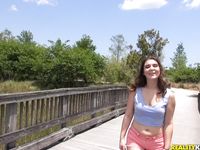 Vicki Star- Street Blowjobs