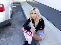Uma Jolie - Stranded Teens