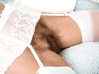 Ellen B - Anilos 1