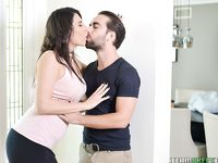 Ella Knox, Makayla Cox - Bad Milfs