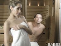 Chloe Amour - Babes.com