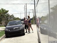 Bella Bellz - Bangbus