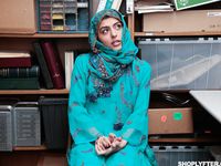 Audrey Royal - Shoplyfter