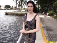 Anna Lee - Street Blowjobs