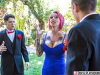 Anna Bell Peaks - Wedding Belles