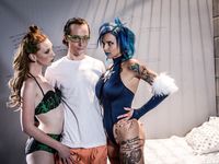 Anna Bell Peaks, Katy Kiss - Suicide Squad XXX: An Axel Braun Parody - Photo #1