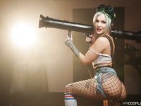 Alexxa Vice - Tank Girl A XXX Parody - Photo #3
