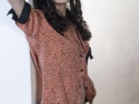 Skinny amateur Amanda Carol unveils her very hairy pussy in a sexy striptease - Photo #2