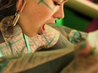 Body modifier Anuskatzz sticks a big dildo into her anal cavity - Photo #16