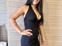 Beautiful Asian babe unveils her perky tits and her trimmed pussy - Photo #2