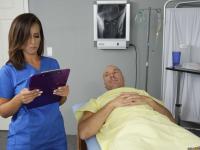 Bootylicious doctor Kelsi Monroe milks and humps her patient's throbbing dick - Photo #1