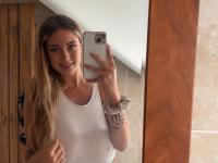 Hot OnlyFans cam babe Brooke Mills flaunts her big tits in a sexy compilation - Photo #6
