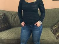 Chubby blonde Skylar Rae strips fully naked and gives a POV blowjob - Photo #2