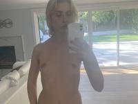 Sexy blonde pornstar Chloe Cherry spreads her hot holes and takes selfies - Photo #14