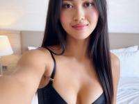Asian girl shows her big ass while taking mirror selfies in sexy lingerie - Photo #7