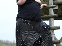 Redhead granny Sheila reveals her swollen vagina on an outdoor ladder - Photo #3