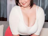 Hot fatty MILF Lucy Lenor peels to reveal her massive big tits & BBW booty - Photo #5
