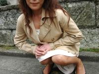 Brunette Asian granny Masako Suzuki reveals her big juggs and nice ass - Photo #2
