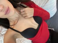 Dark-haired amateur Sasha Sparrow takes selfies of her big booty as she strips - Photo #4