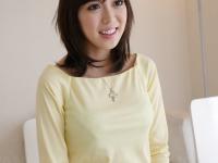 Asian sweetie Shiori Yamate reveals her hot breasts and sucks a dong in a car - Photo #2