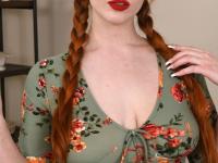 Over 30 redhead Alex Harper wets her big tits before showing her bush - Photo #4