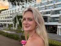Naughty only fans model Sophie poses in a bikini and in sexy underwear - Photo #3