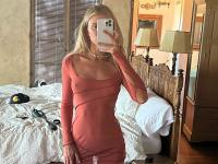 Hot only fans cheerleader Gabby Epstein flaunts her big ass and underboobs - Photo #9