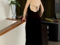 Short haired older blonde lady Tina spreading nice granny legs - Photo #1