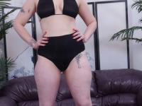 Super sexy Sadie Grey reveals her big tits and big booty and poses nude - Photo #2