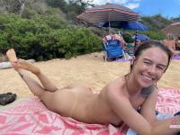 Girlfriend amateur Summer Vixen unveils her cute titties and tasty feet - Photo #10