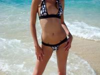 A slew of young and beautiful teens doff bikinis to play naked at the beach - Photo #14