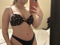 OnlyFans Kayla Bumsy - Photo #1
