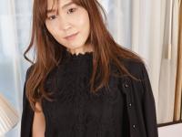 Asian babe Mari Mizutani shows her beautiful pussy before & after sex - Photo #3