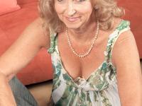 Horny old woman Connie McCoy takes a large black dick up her asshole - Photo #2