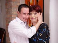 Mature woman with red hair tongue kisses her toy boy before an intense fuck - Photo #4