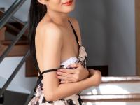 Alluring teen Rose Sarinz undresses and shows off her hairless cunt - Photo #6