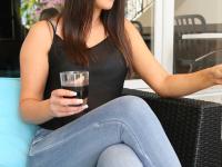 Hotwife Anna Morna gives perfect head & gets nailed on the kitchen counter - Photo #1