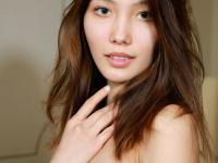 Jeans clad Asian strips to squat with her legs open wide to show her clit - Photo #8