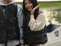 Asian teen Song Yuchuan gets her twat filled in lingerie after a city walk - Photo #2