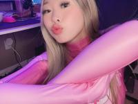Asian solo girl sticks out her tongue after changing into a variety of outfits - Photo #10