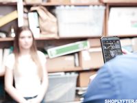 Summer Brooks - Shoplyfter