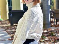Beautiful MILF Pepper flashes her perky tits and ass in public on a chilly day - Photo #6
